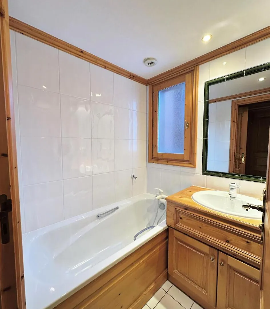 Residence Lachat - Bel Appartement 3 Pieces 5 Personnes Proche De Meribel Centre Mae-0321 Les Allues 0*,  Francja